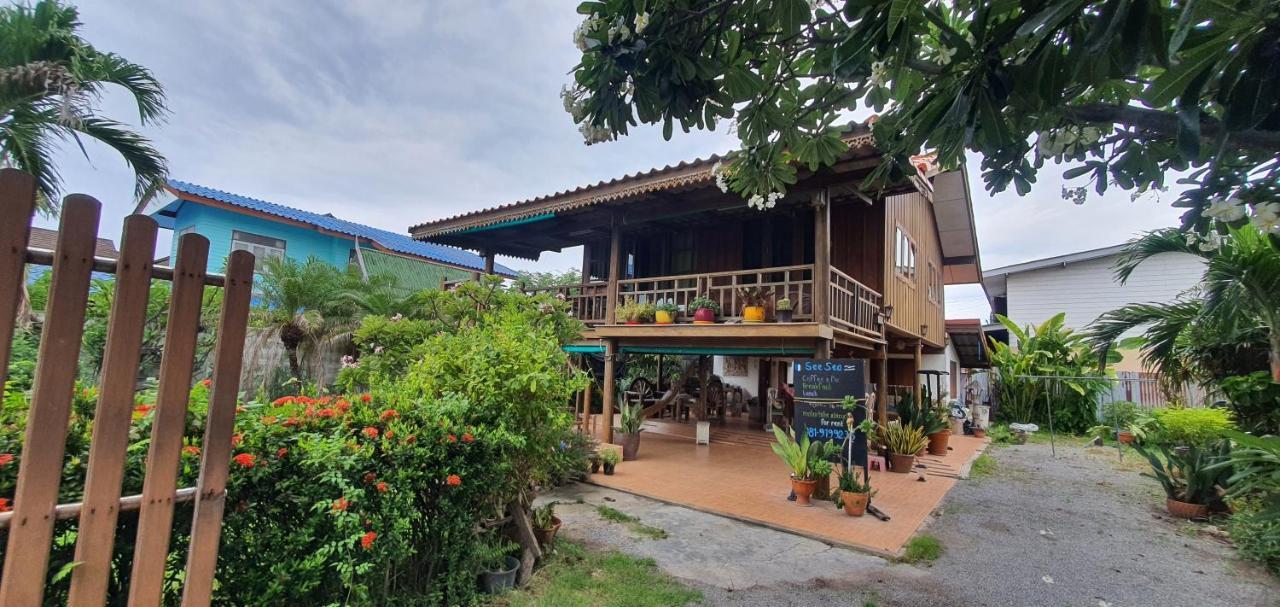 Seesea Thai Wooden House On Beachfront Prachuap Khiri Khan Exterior foto