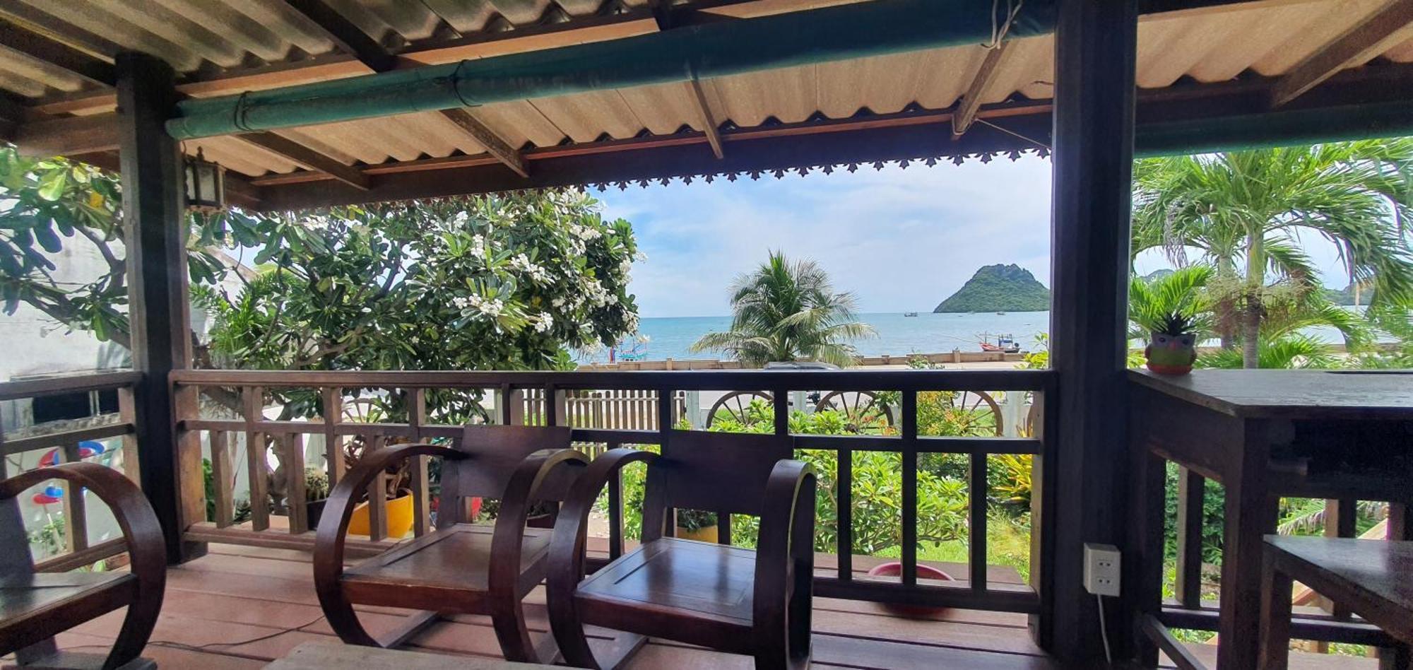 Seesea Thai Wooden House On Beachfront Prachuap Khiri Khan Exterior foto