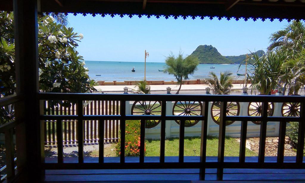 Seesea Thai Wooden House On Beachfront Prachuap Khiri Khan Exterior foto